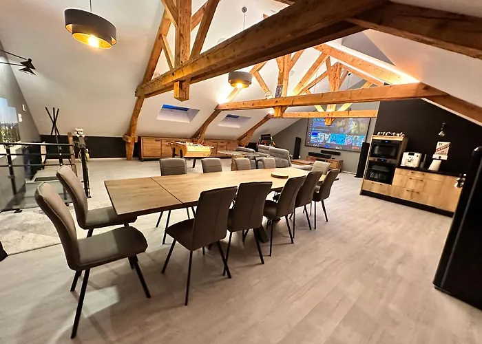 Апартаменты Loft 100m2 Confort+. Chez Cedric Et Jeza Ле-Тийо